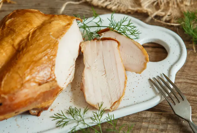 Куриная грудка копченая